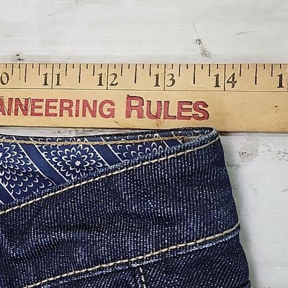 Paige Premium Denim Women’s Size 26 Fairfax Boot Cut Denim Jeans Rear Flaps Dark - Picture 10 of 12